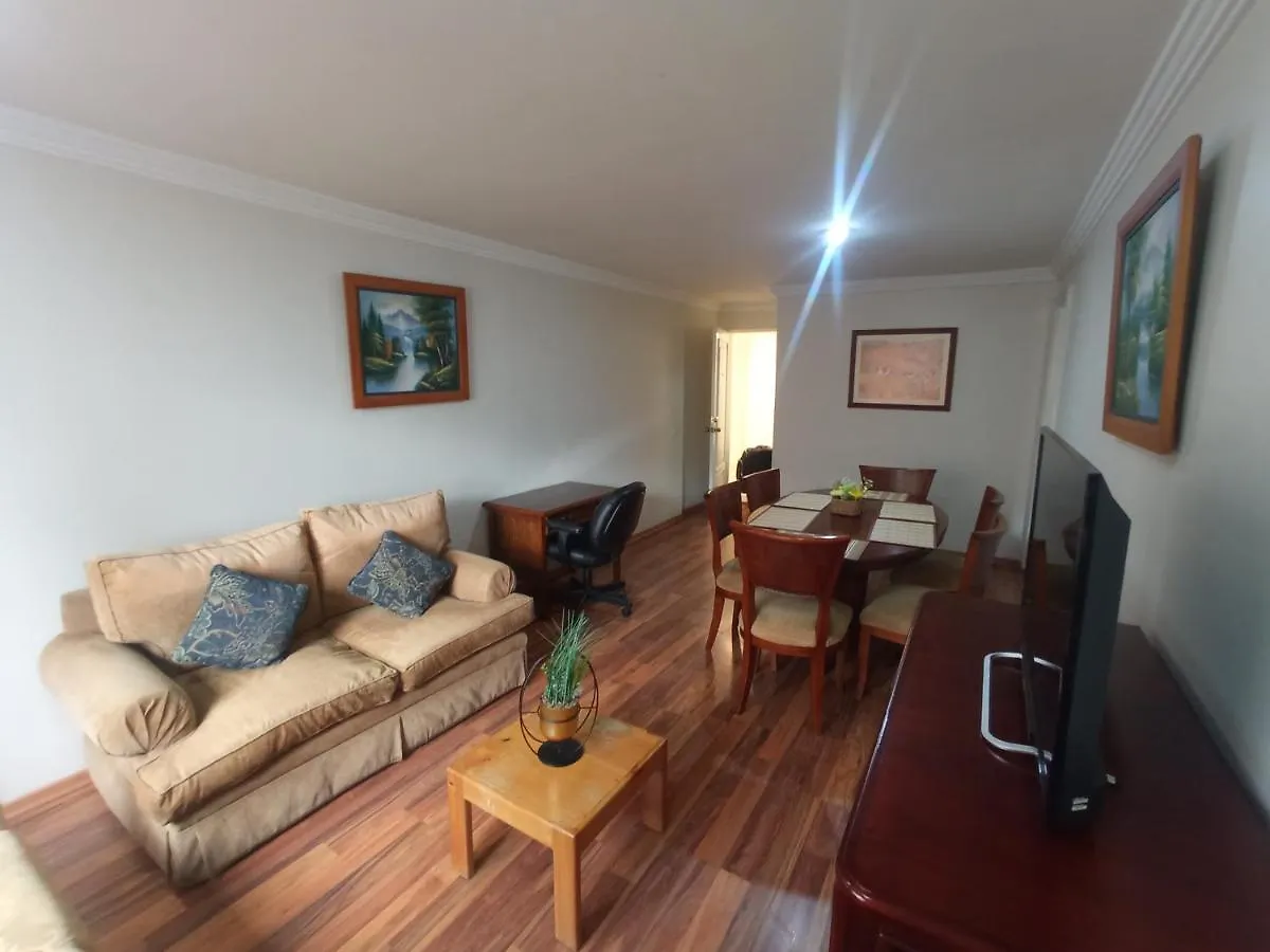 Suite Full Amoblada Con Piscina En La Republica De El Salvador 基多 0*,